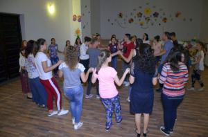 Share - Munca, demnitate, valoare, bani